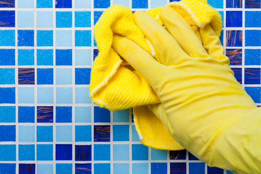 Nettoyage et entretien des joints de douche