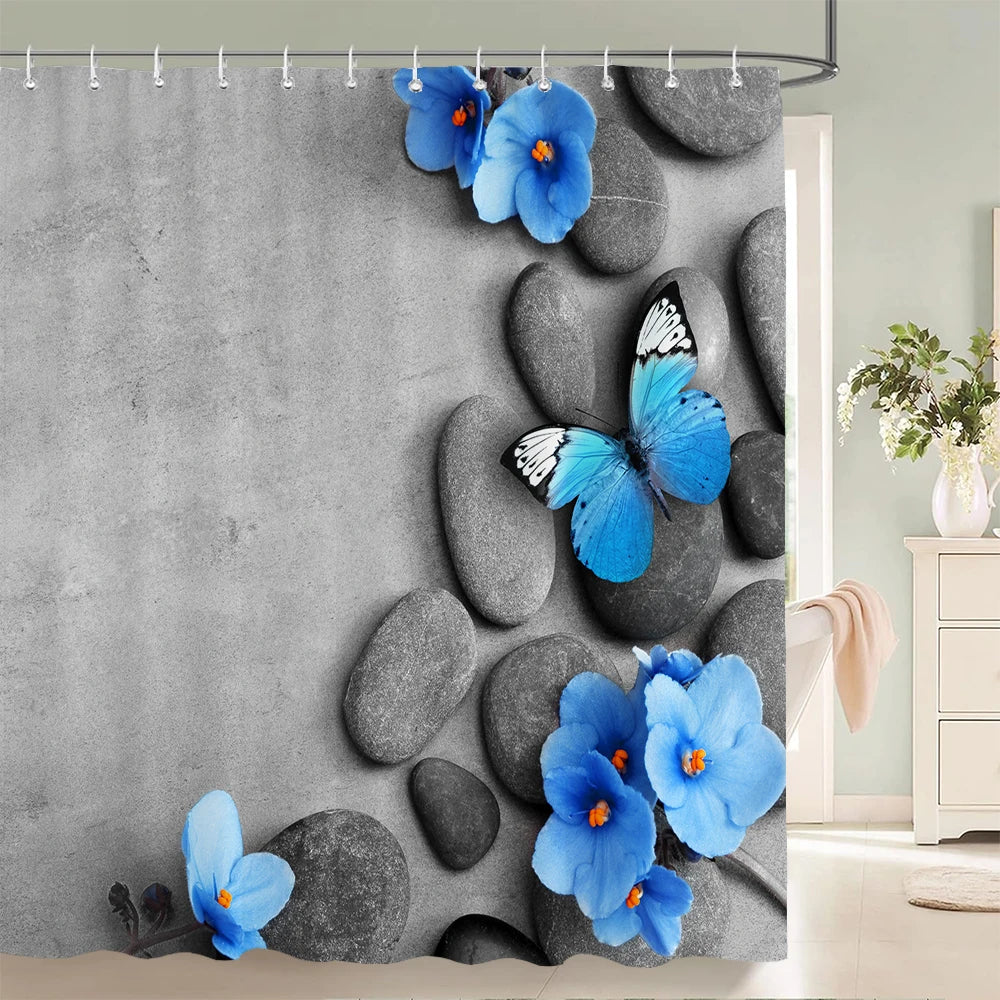 Rideau de douche galets bleus et papillons