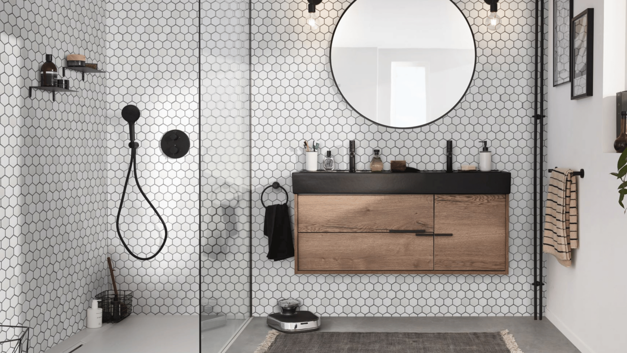  Escale Douche | Colonnes de douche, pommeaux de douche... Vous n'avez jamais été si proche de la douche de vos rêves