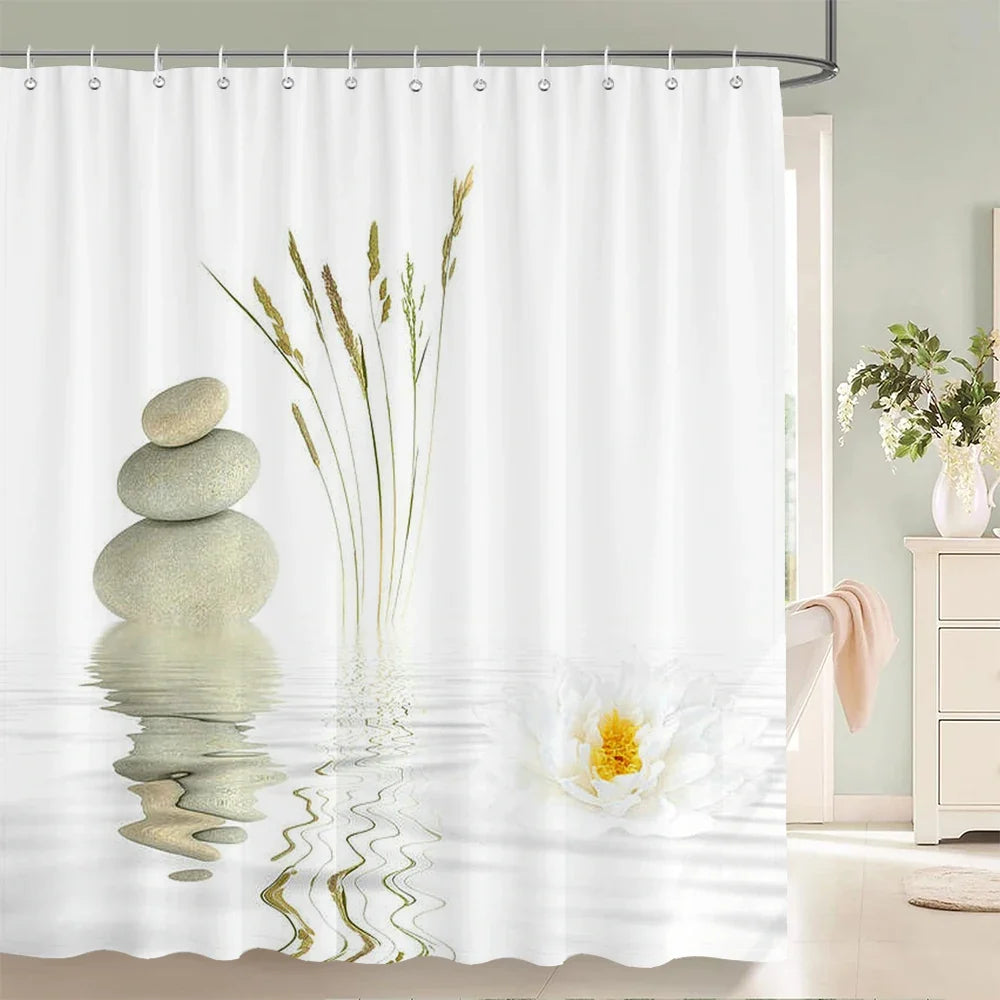 Rideau de douche galets et fleur blanche zen